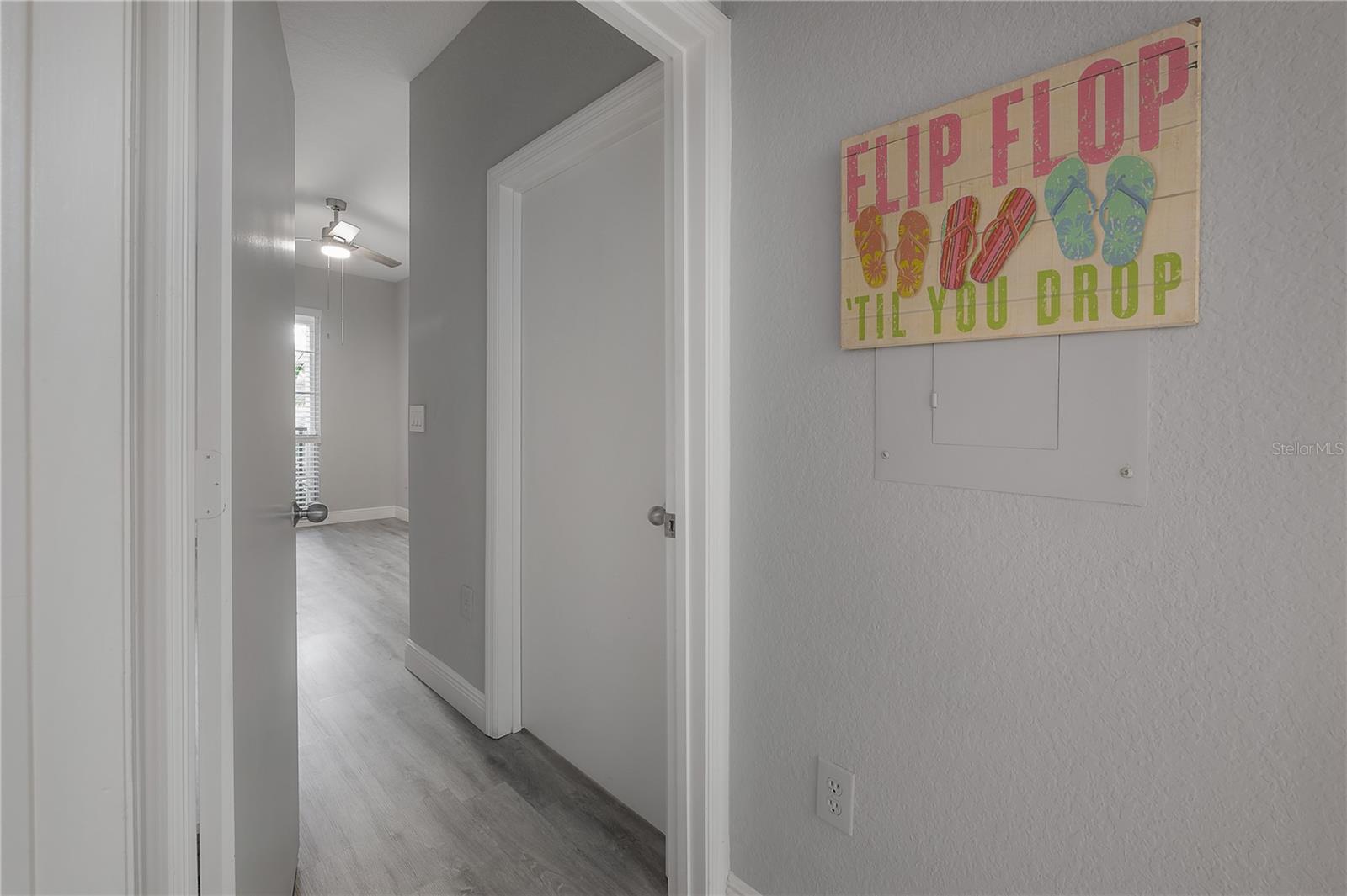 402 S ARMENIA AVE #114 — photo 29