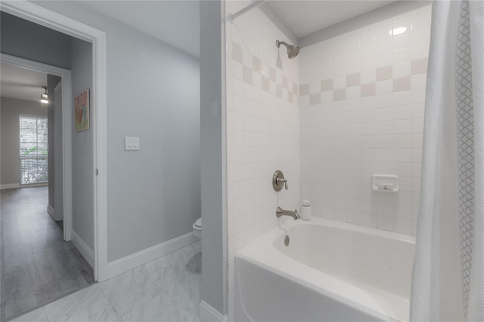 402 S ARMENIA AVE #114 — photo 28