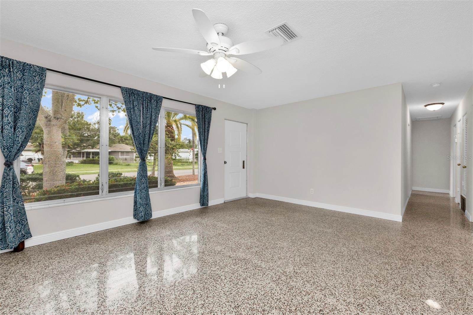 6235 COLUMBIA DR — photo 17