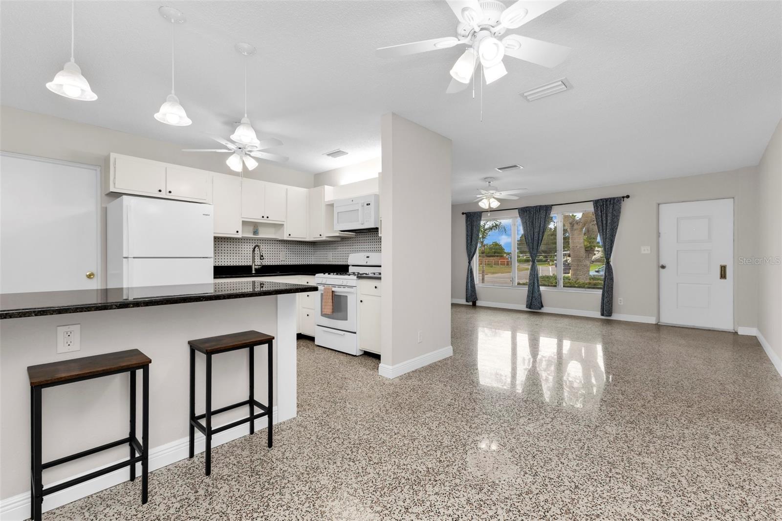 6235 COLUMBIA DR — photo 19