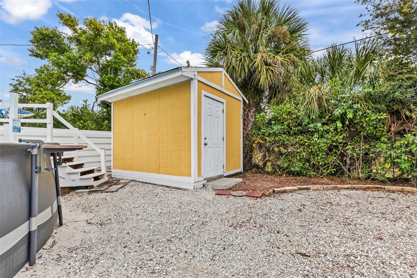6235 COLUMBIA DR — photo 37