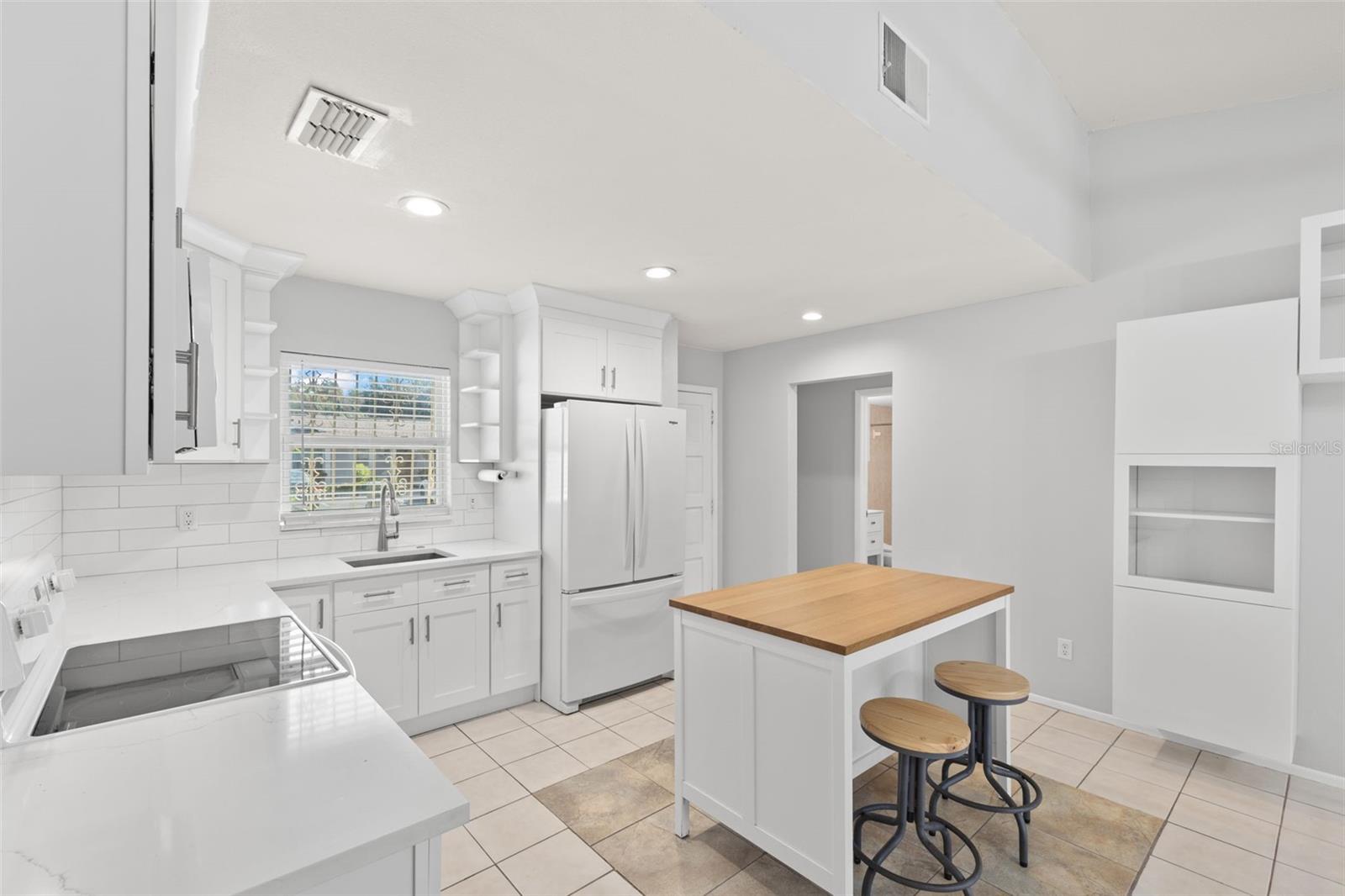 4471 W HUMPHREY ST — photo 13