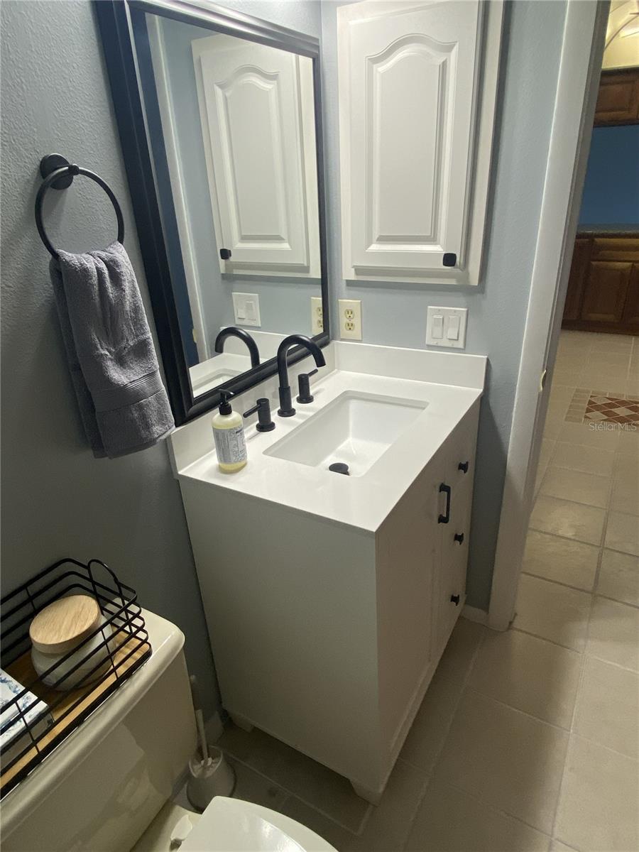 5050 LUCINE RD — photo 15