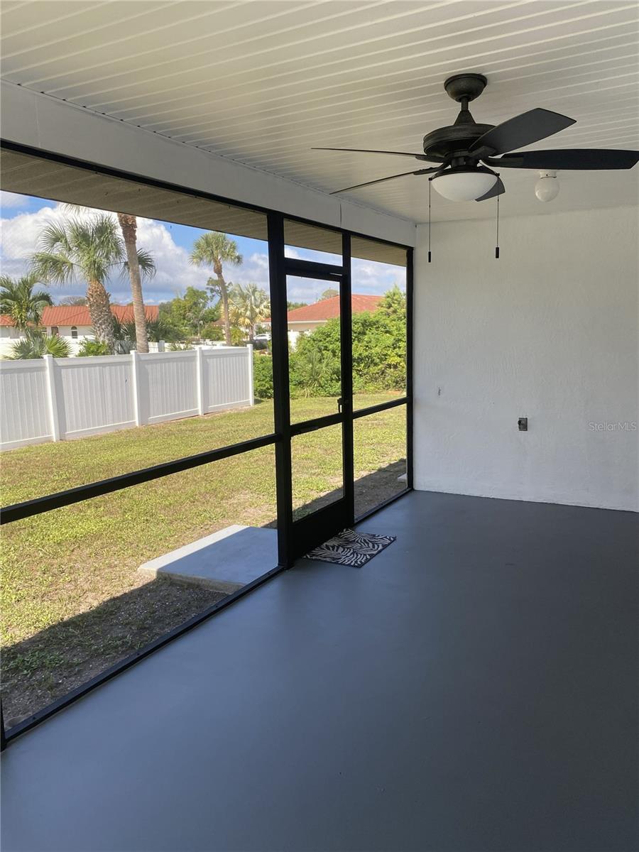 5050 LUCINE RD — photo 34