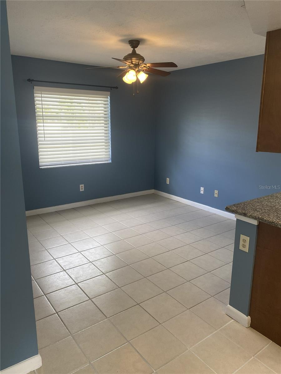 5050 LUCINE RD — photo 9