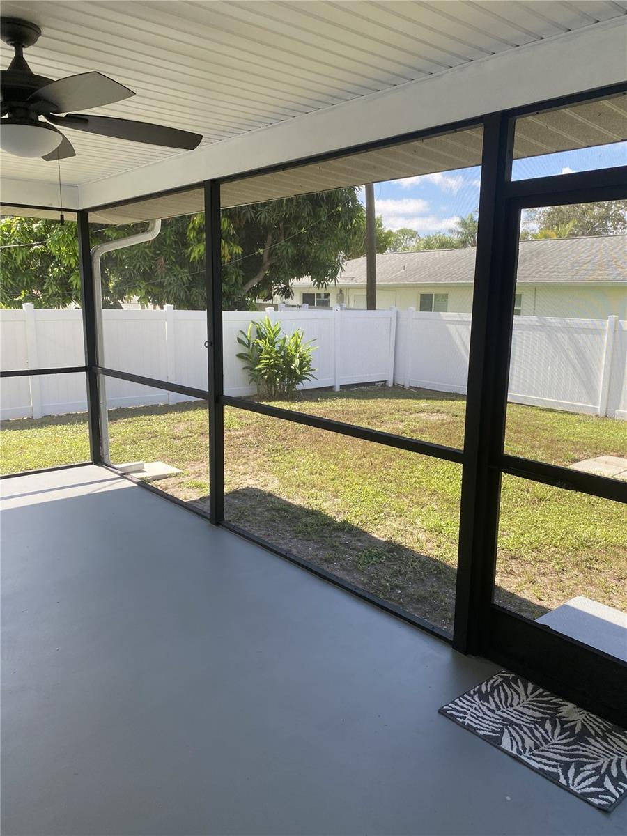 5050 LUCINE RD — photo 33