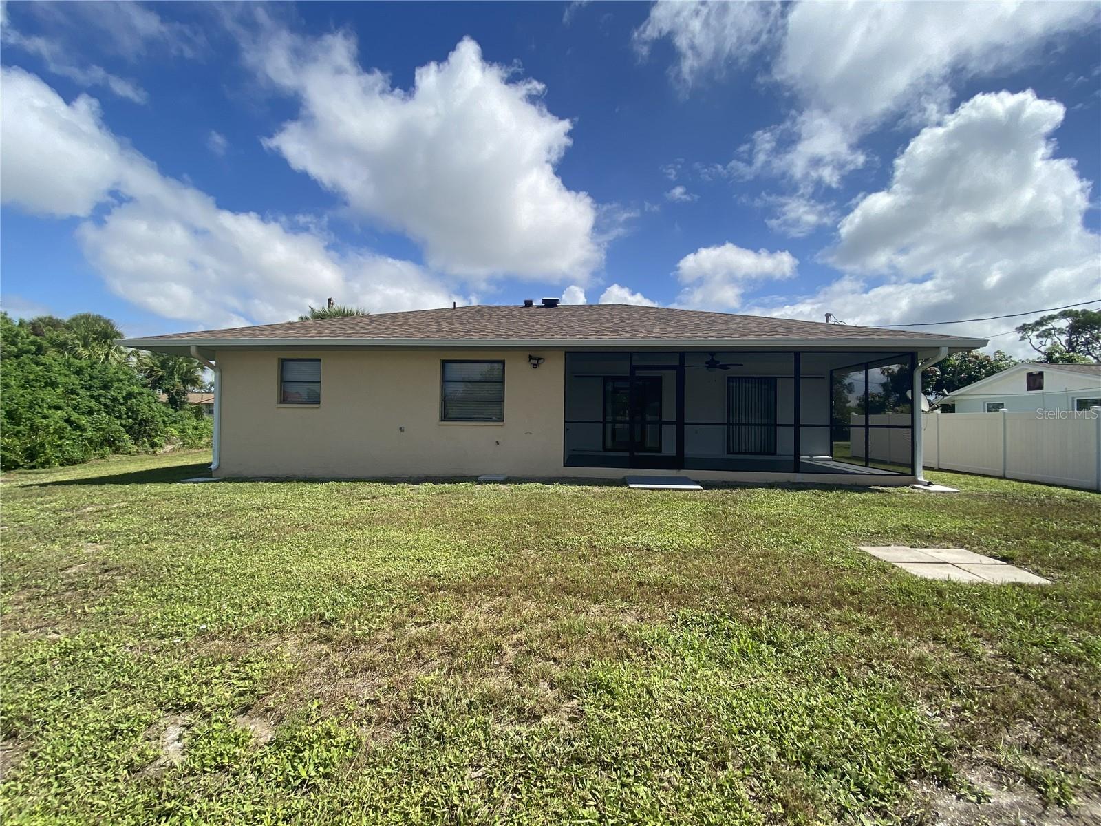 5050 LUCINE RD — photo 5