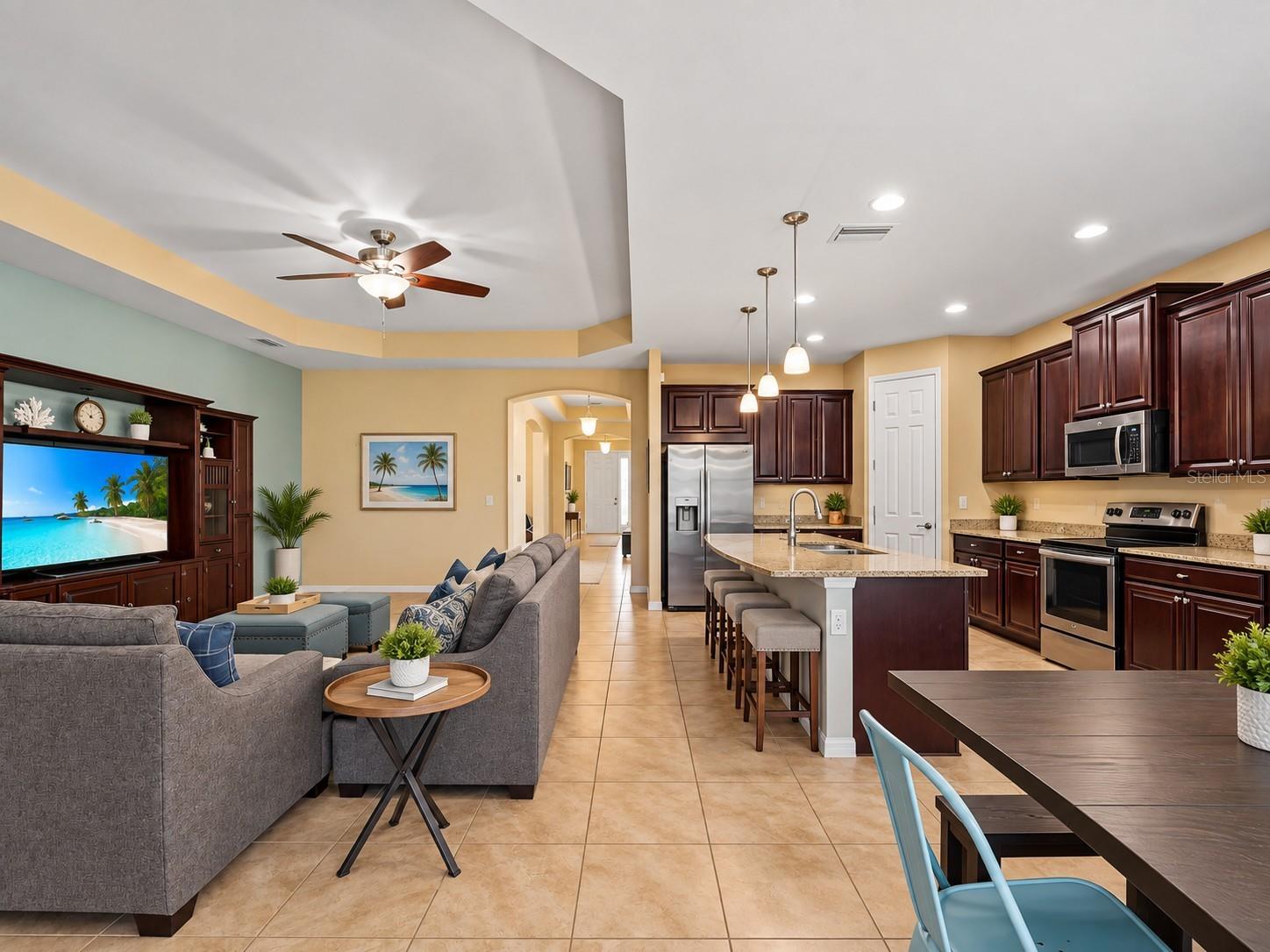 8938 PEREGRINE WAY — photo 10