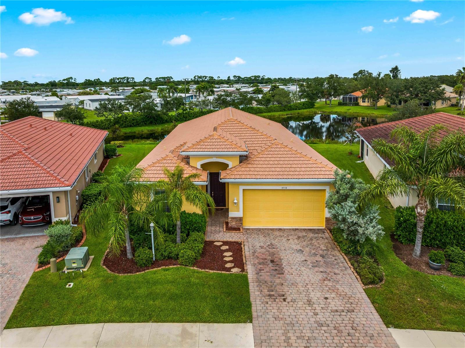 8938 PEREGRINE WAY — photo 37