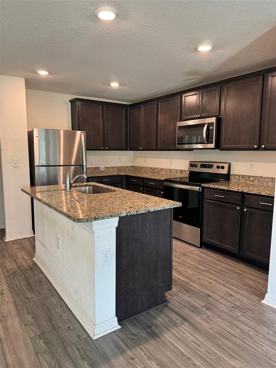 5421 COMPANION LN — photo 8
