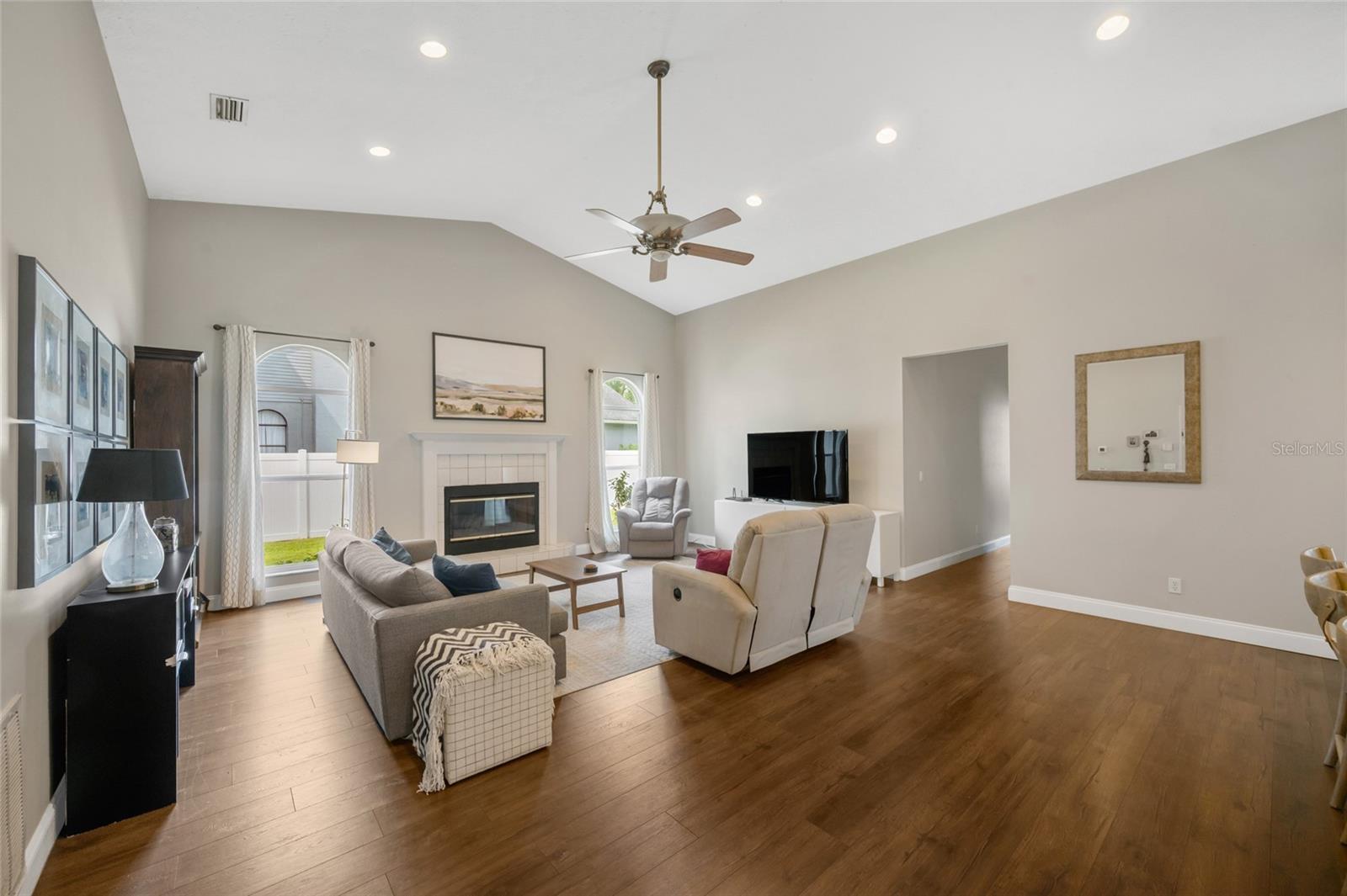 5004 CULVER PL — photo 10