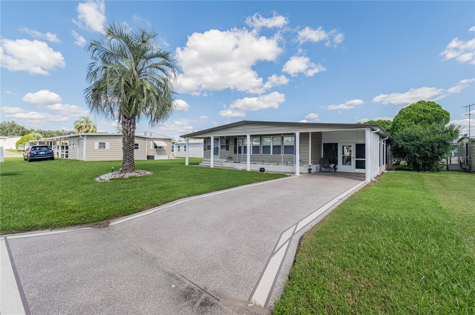 5600 ARROWHEAD DR — photo 3