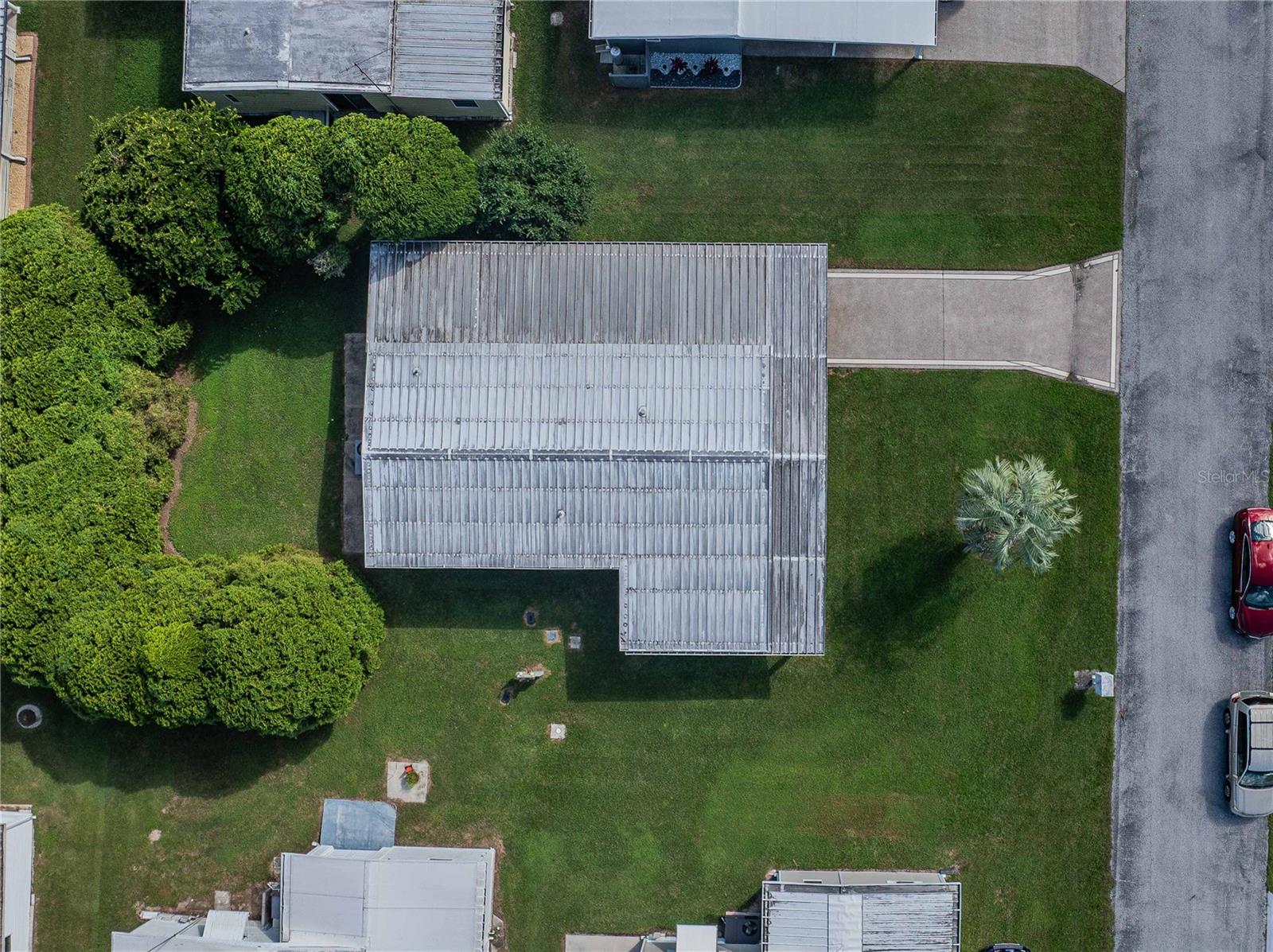 5600 ARROWHEAD DR — photo 33