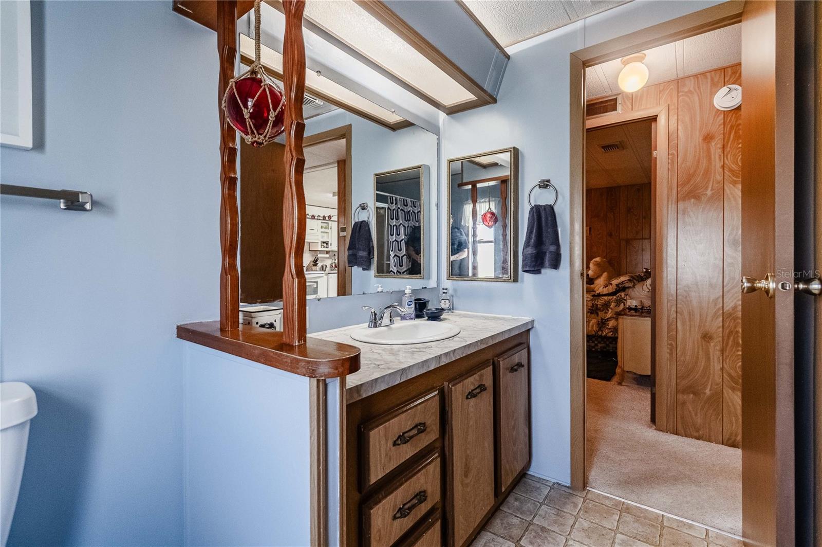 5600 ARROWHEAD DR — photo 27