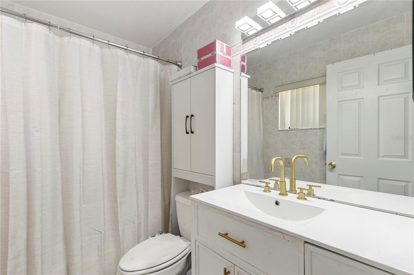 8019 N GOMEZ AVE — photo 31