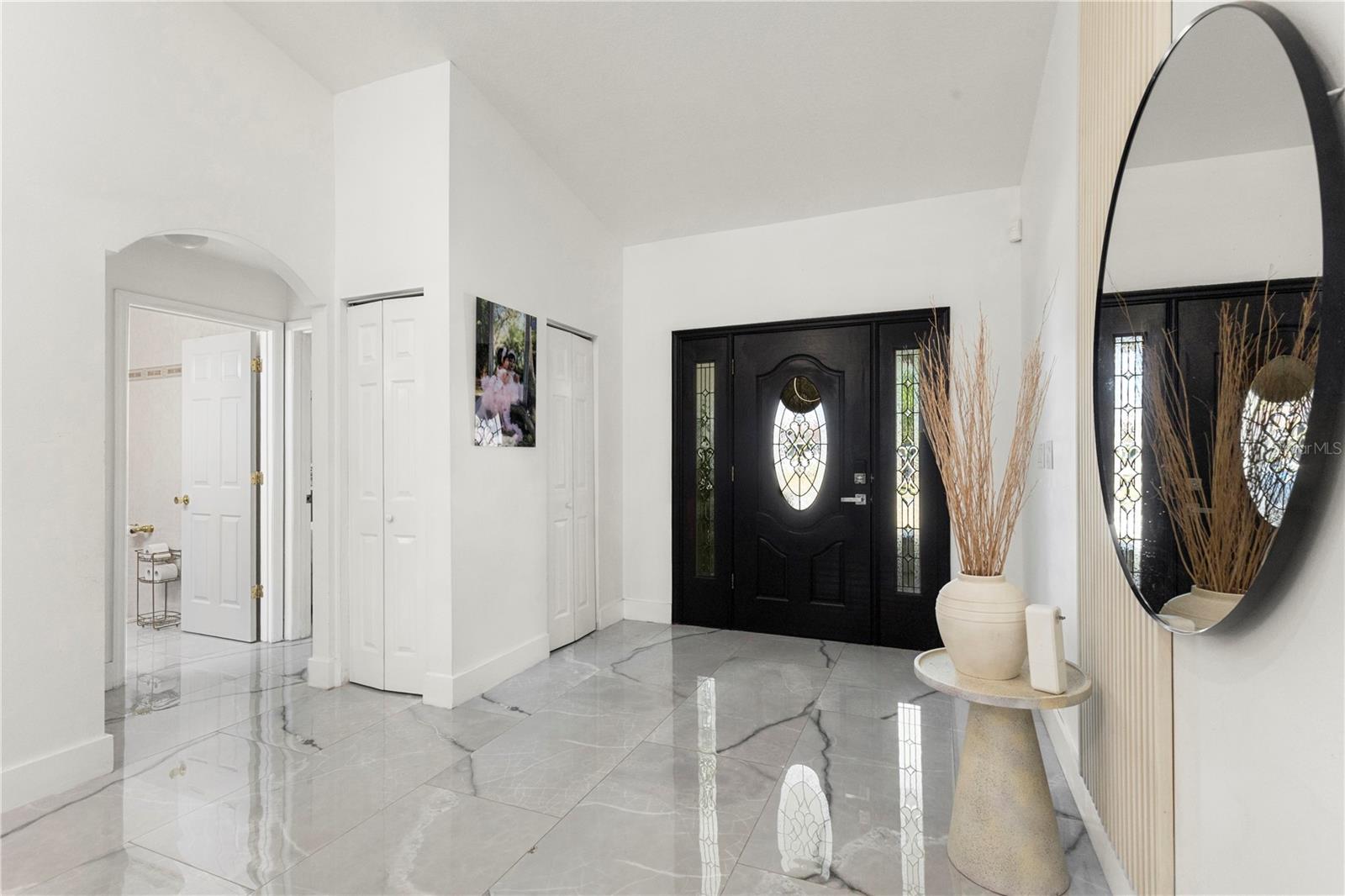 8019 N GOMEZ AVE — photo 3