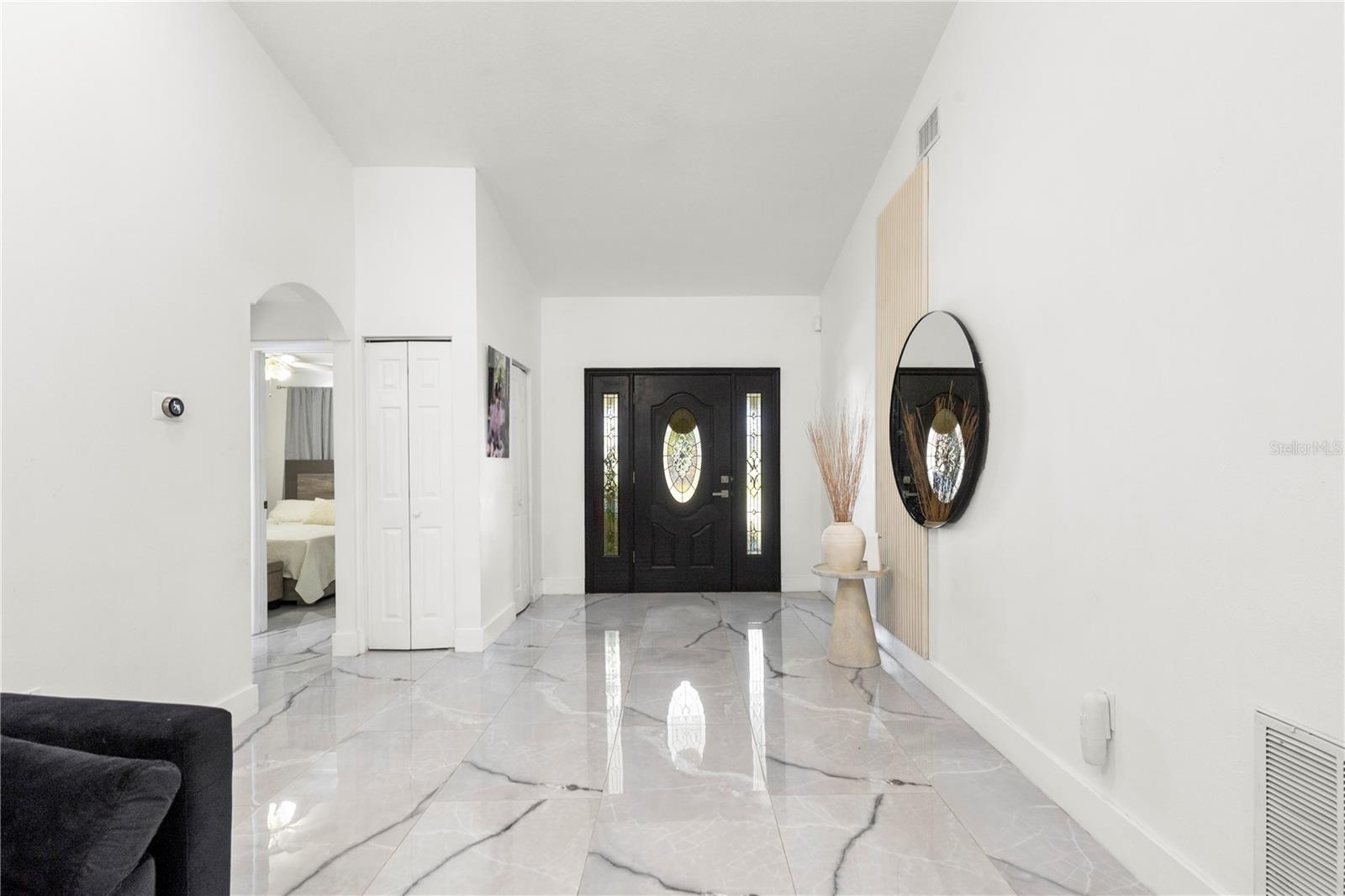 8019 N GOMEZ AVE — photo 5