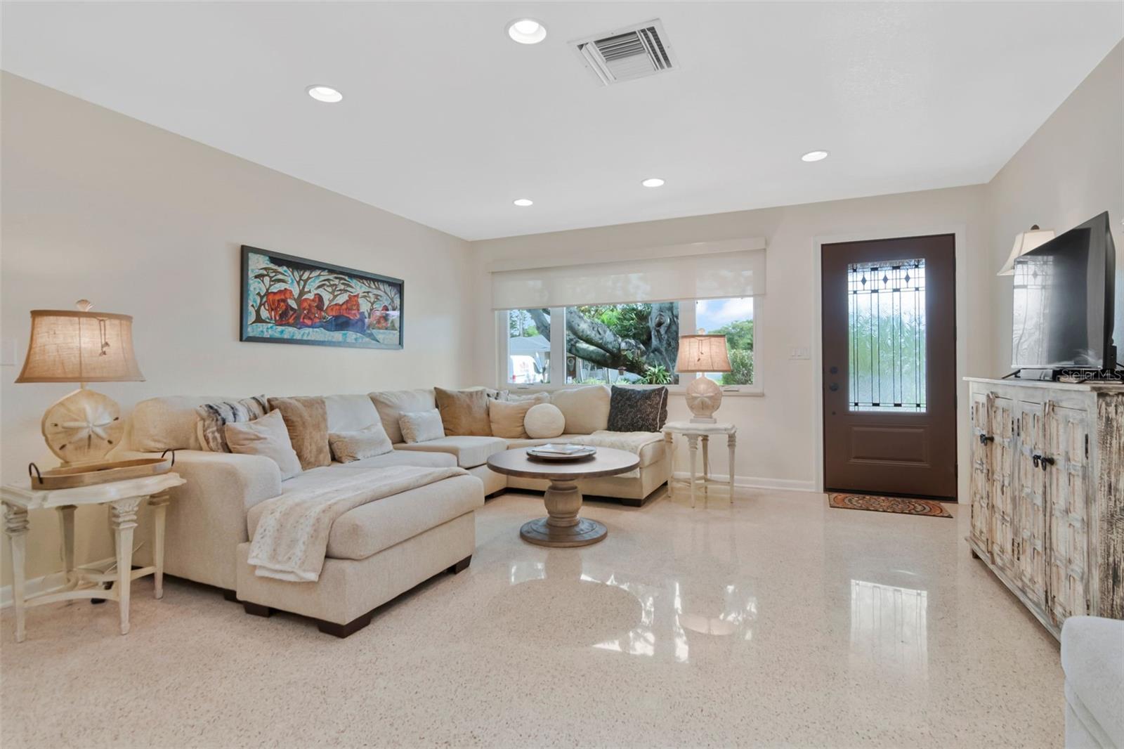 312 KEATING DR — photo 8