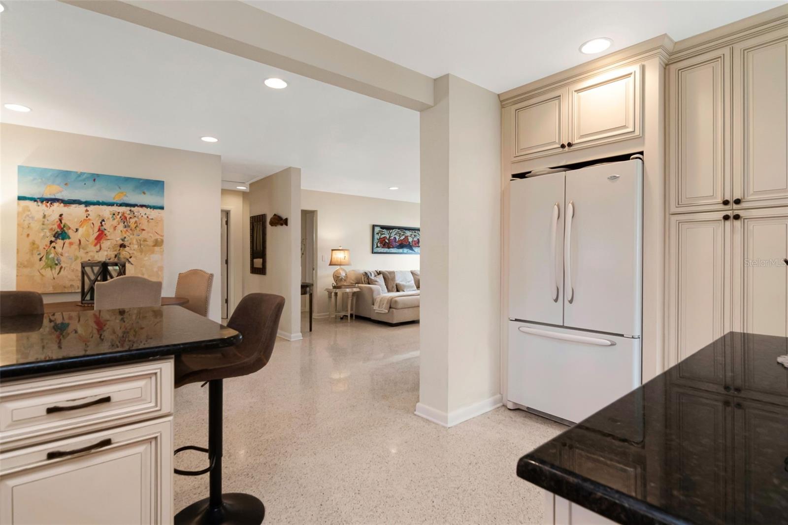 312 KEATING DR — photo 16
