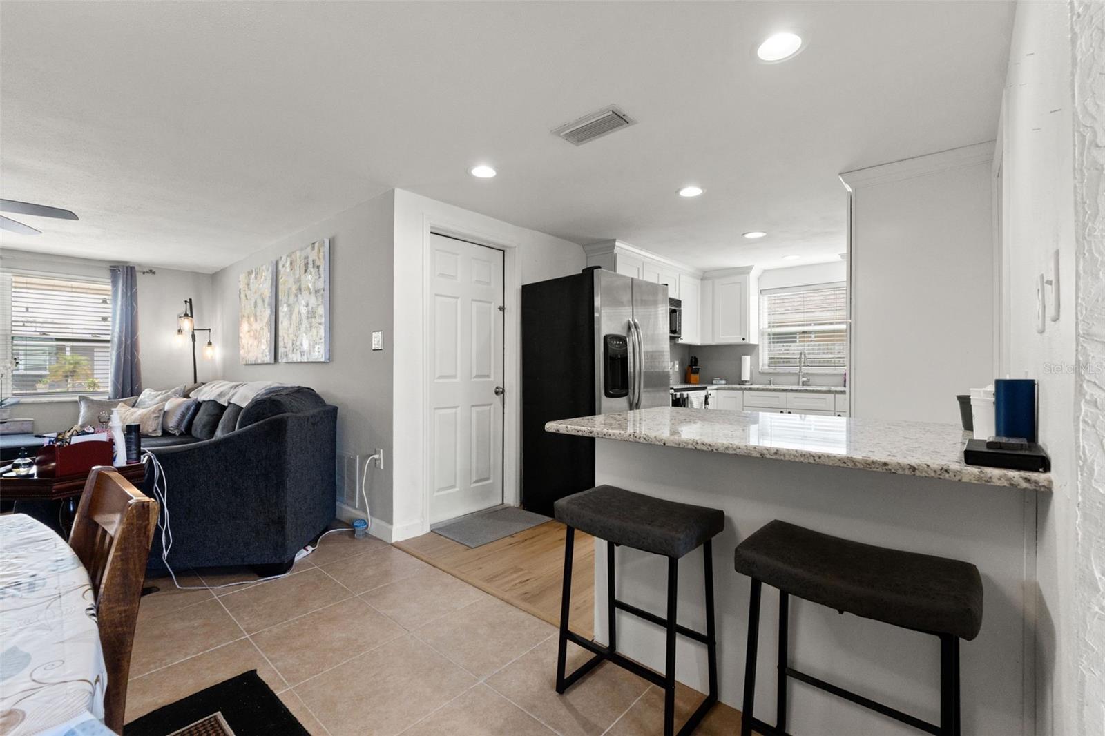 9135 HERMITAGE LN — photo 19