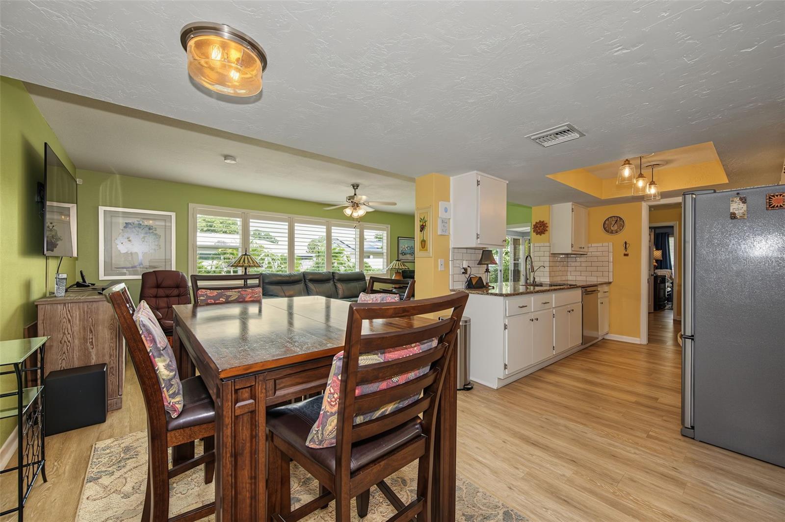 155 SEASIDE CT — photo 21