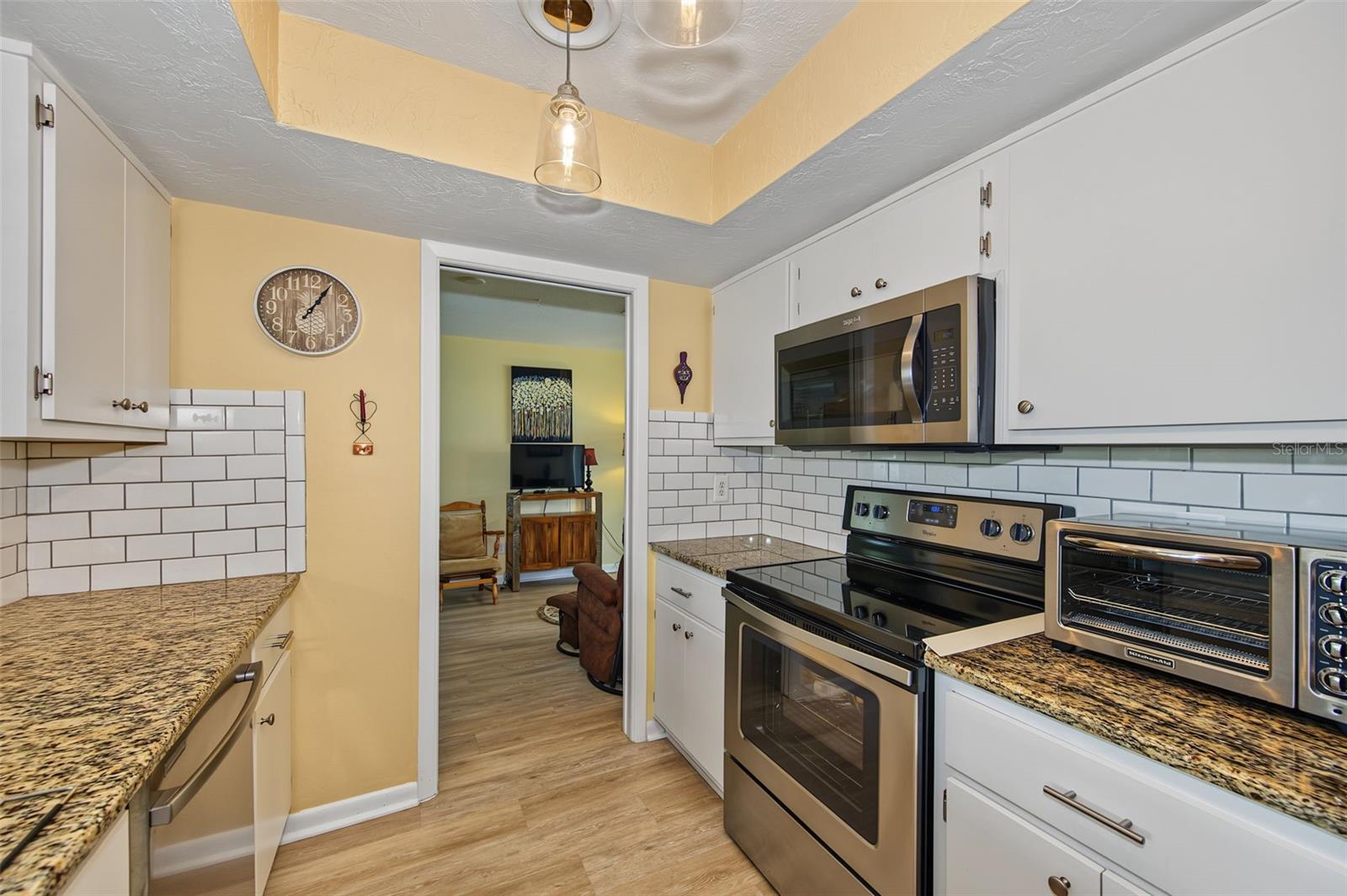 155 SEASIDE CT — photo 15