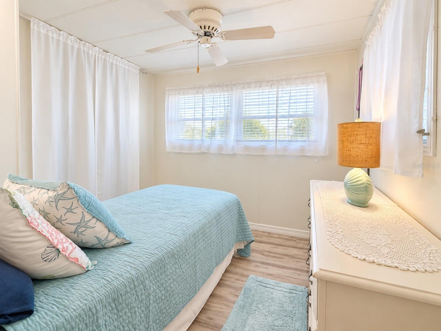 3104 DARNEA LN — photo 16