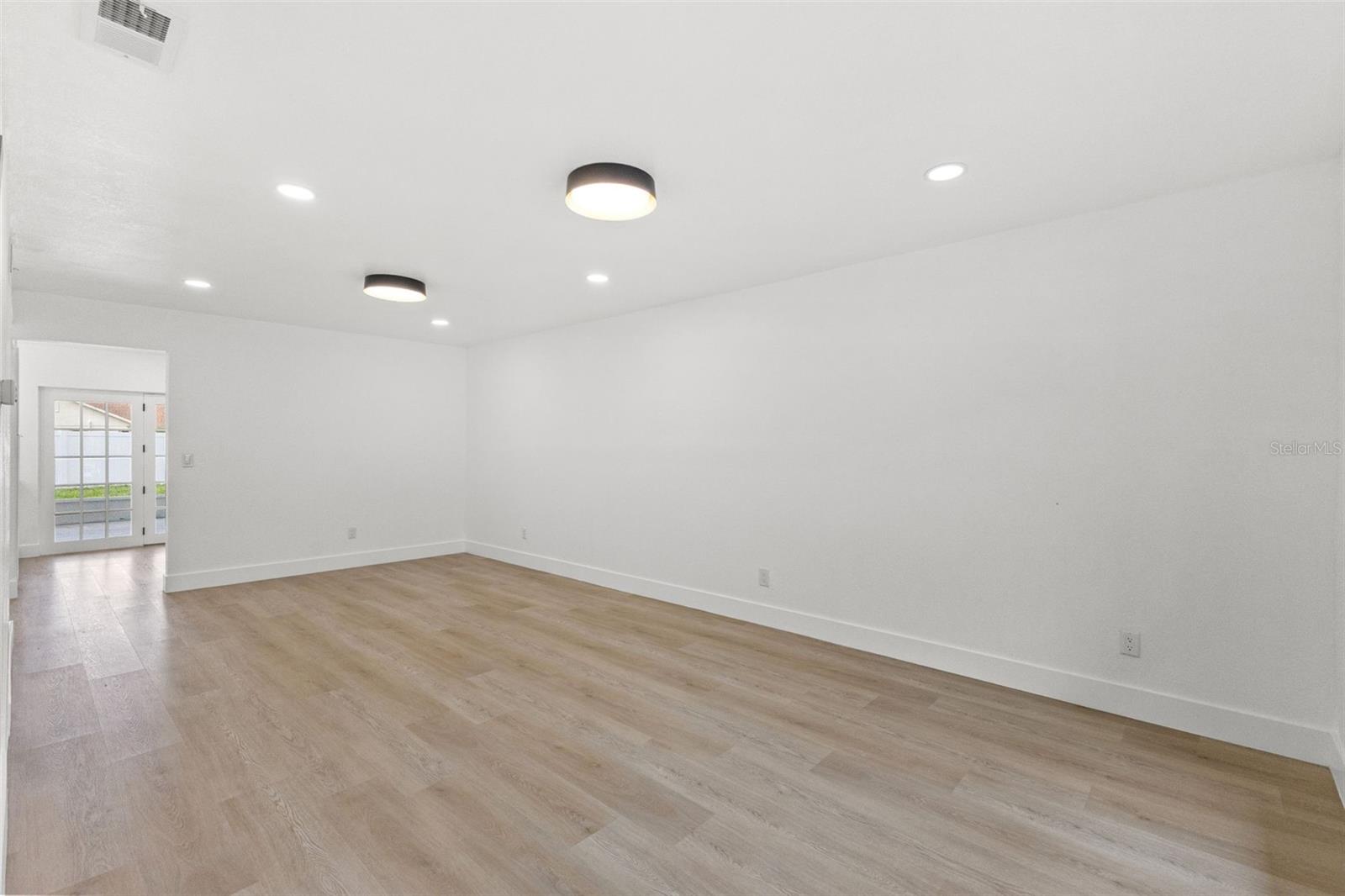 16116 SANDCREST WAY — photo 7
