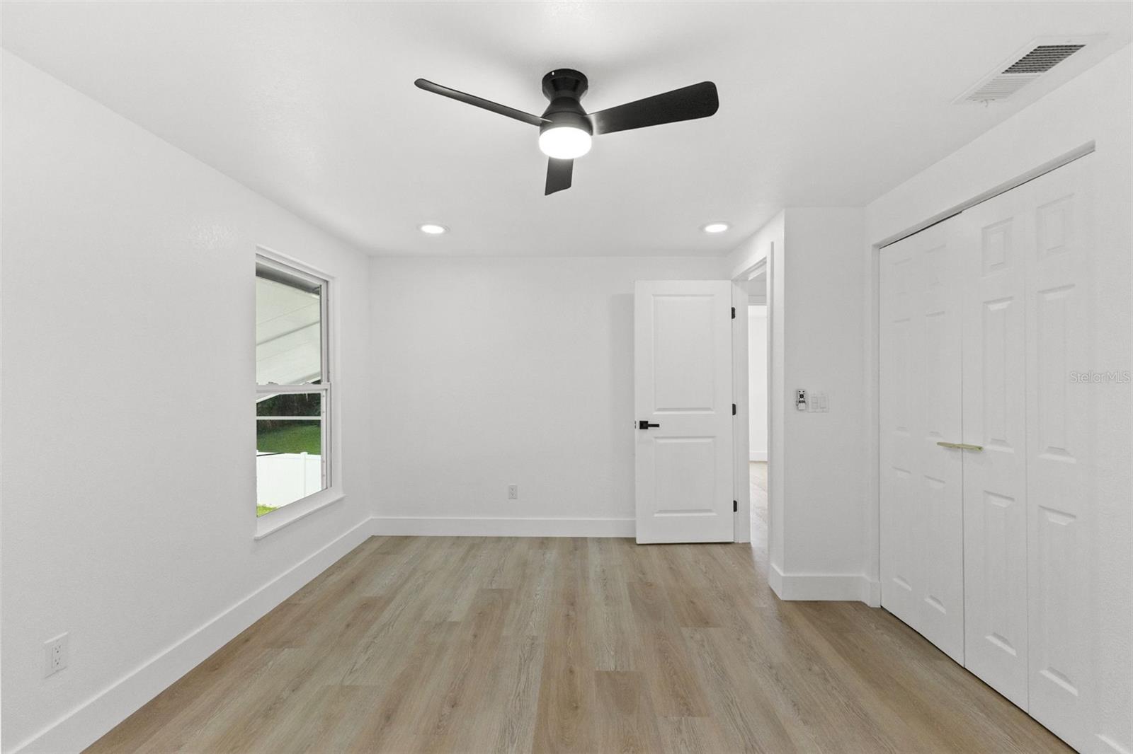 16116 SANDCREST WAY — photo 29