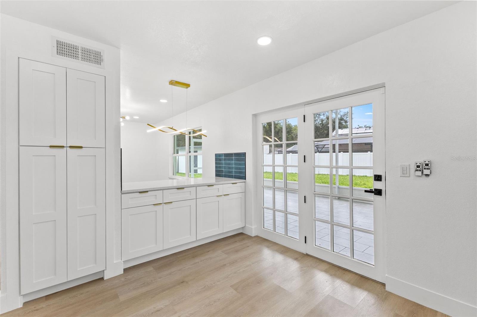 16116 SANDCREST WAY — photo 17