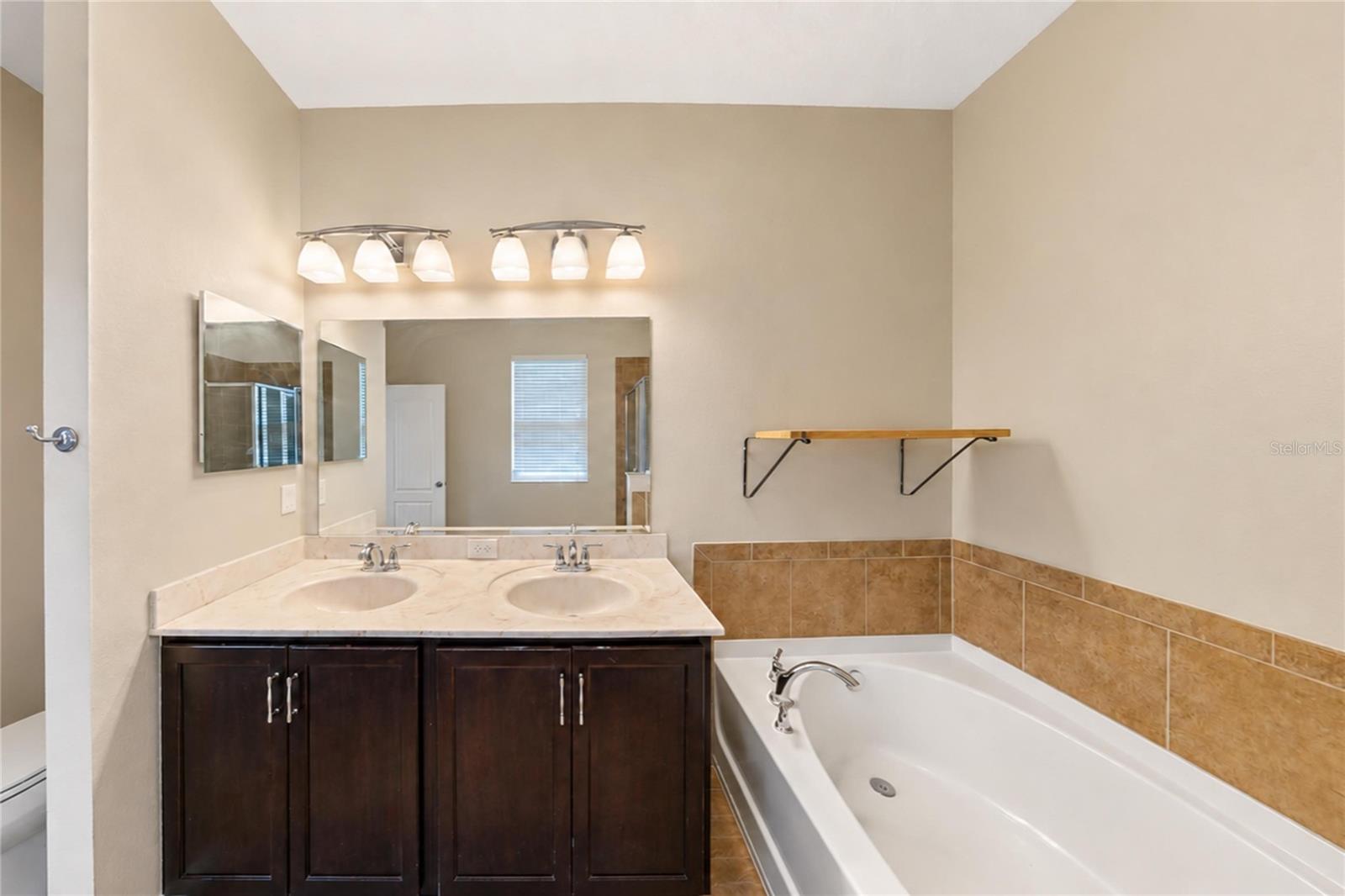 11627 TANGLE STONE DR — photo 24
