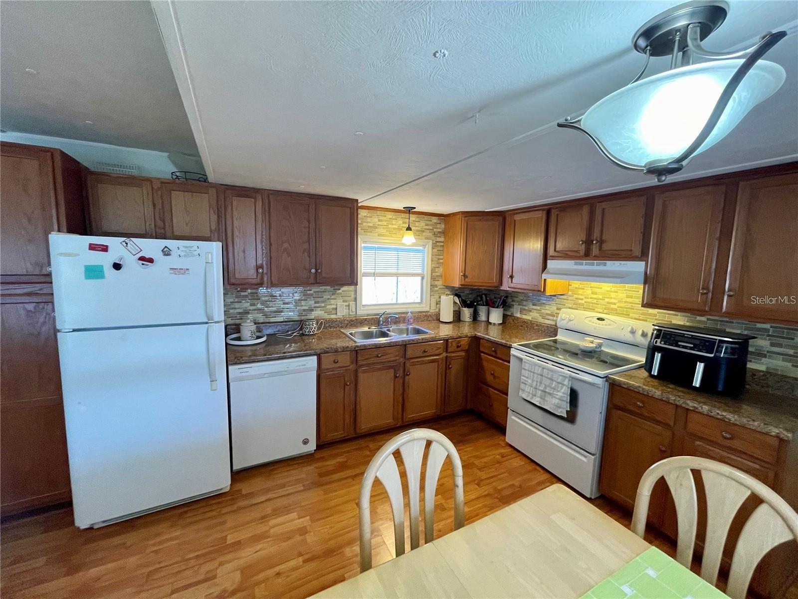 34514 ROSE DR N — photo 15