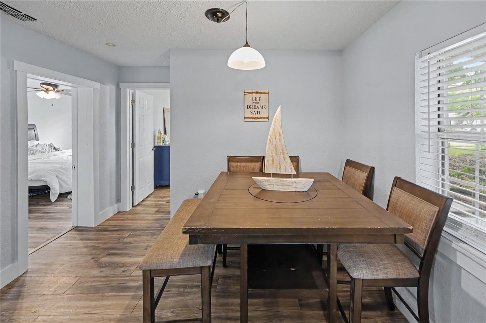116 N DUNCAN AVE — photo 23