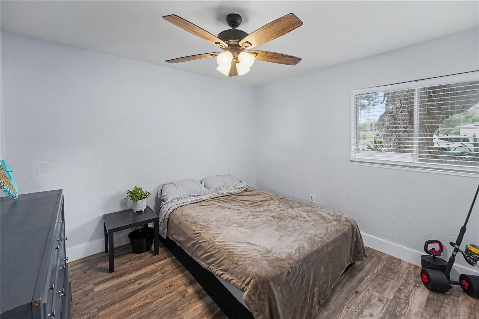116 N DUNCAN AVE — photo 27
