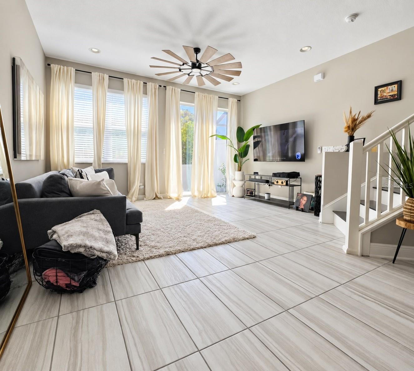 2429 FOGGY CREEK CIR — photo 3