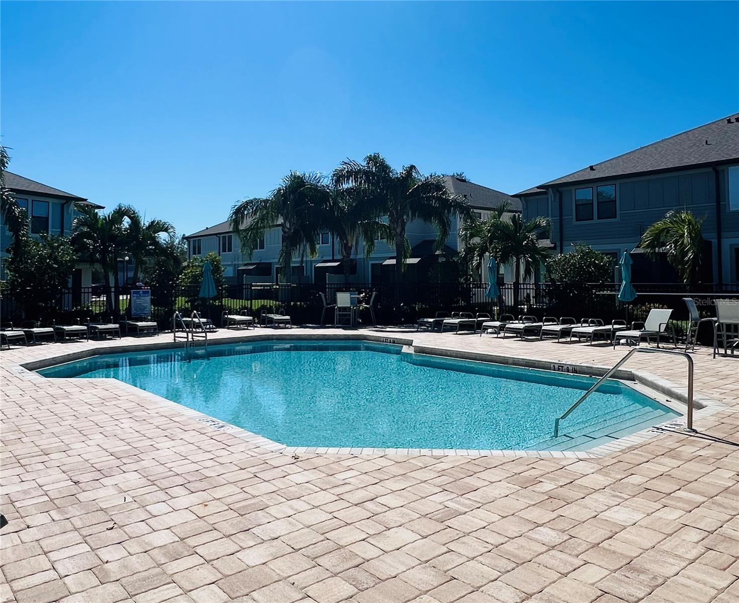 2429 FOGGY CREEK CIR — photo 16