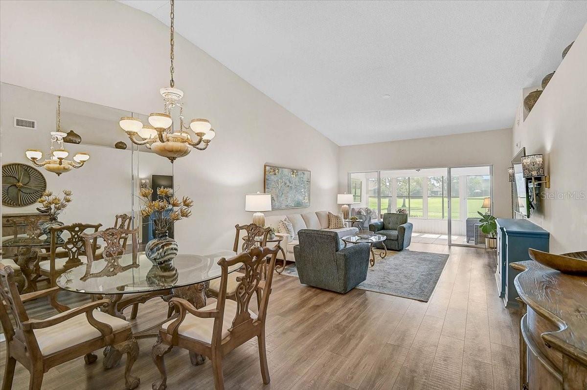 4238 CADDIE DR E — photo 11