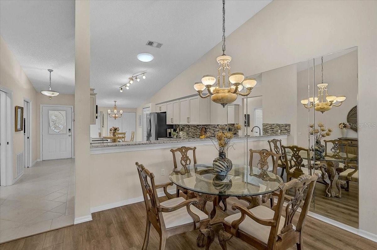 4238 CADDIE DR E — photo 10