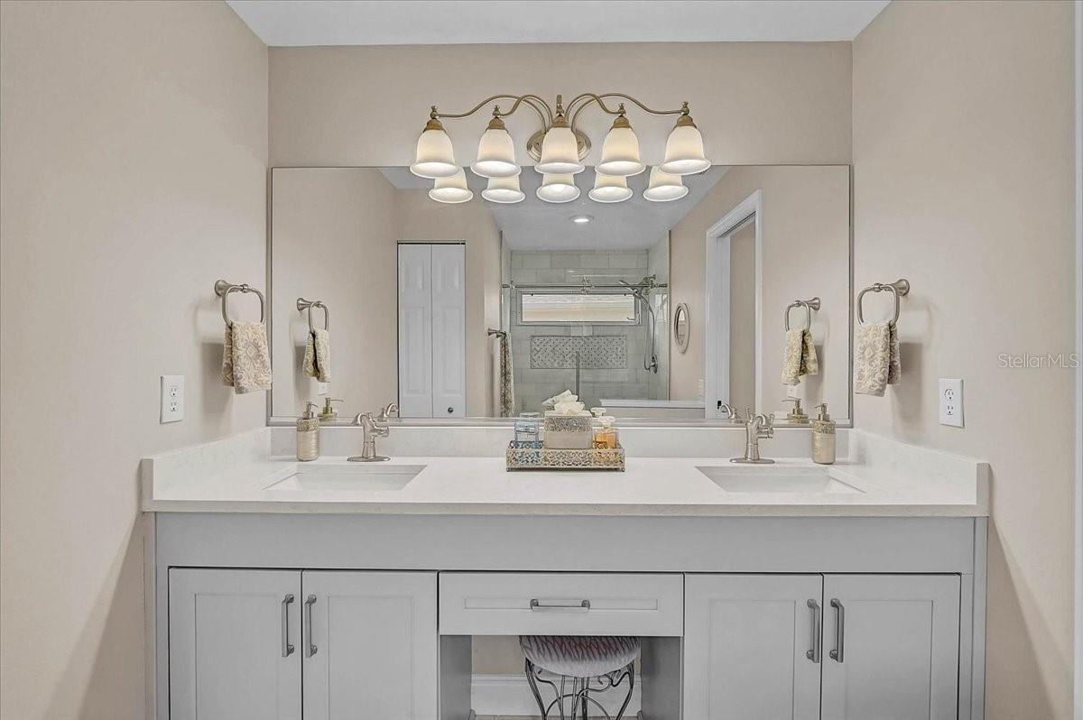 4238 CADDIE DR E — photo 19
