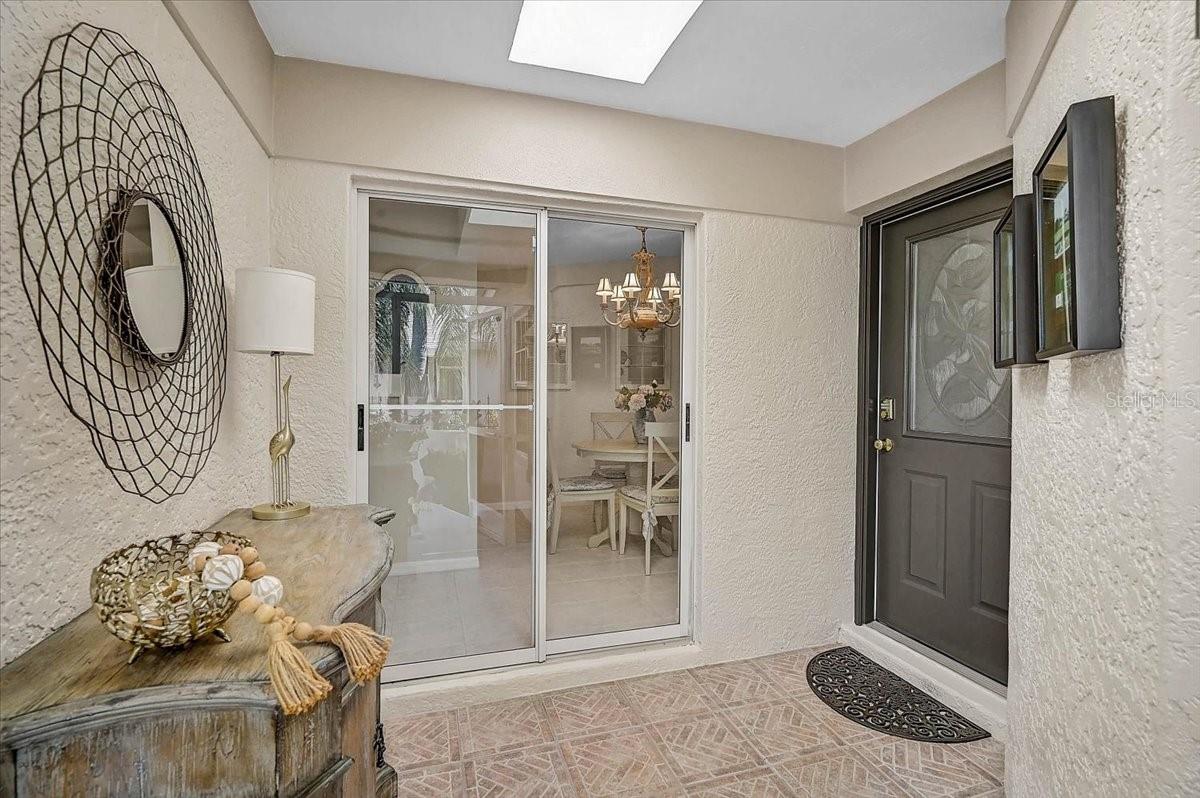 4238 CADDIE DR E — photo 3