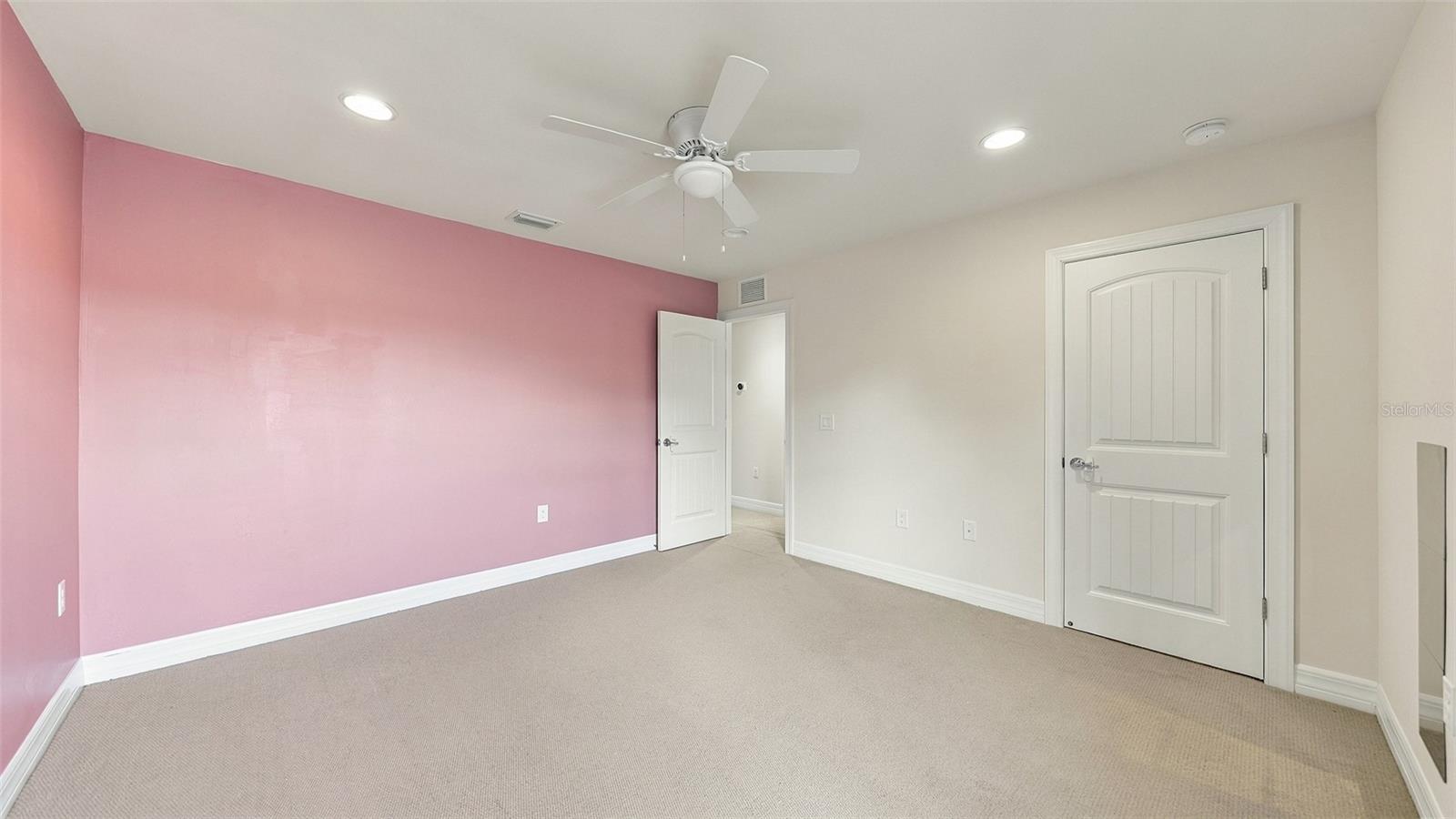 2571 SHERMAN OAK DR — photo 54