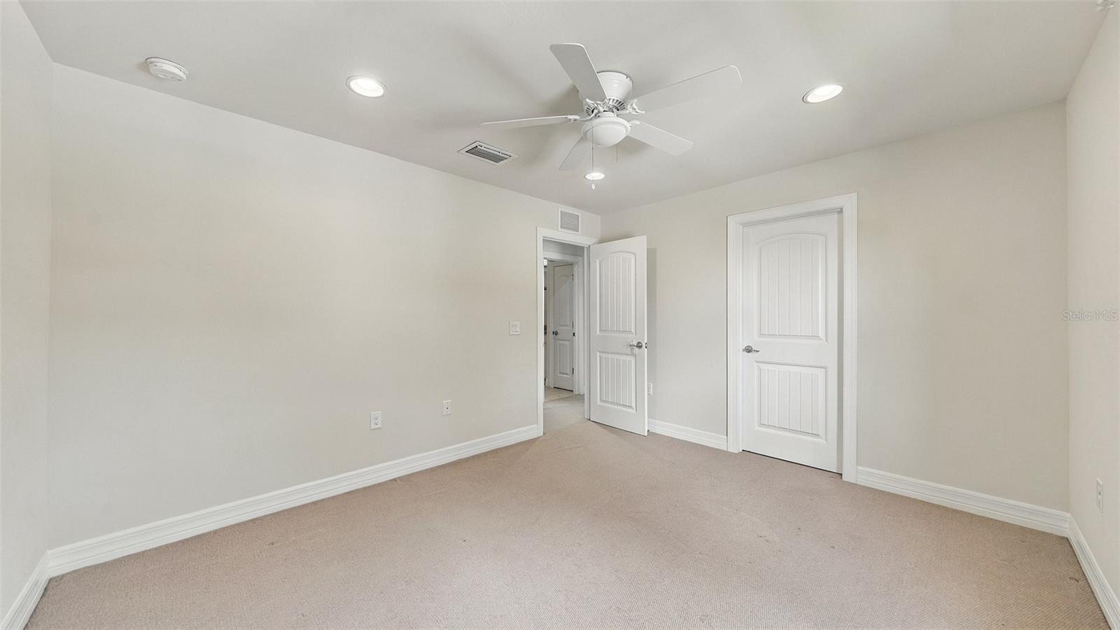 2571 SHERMAN OAK DR — photo 48