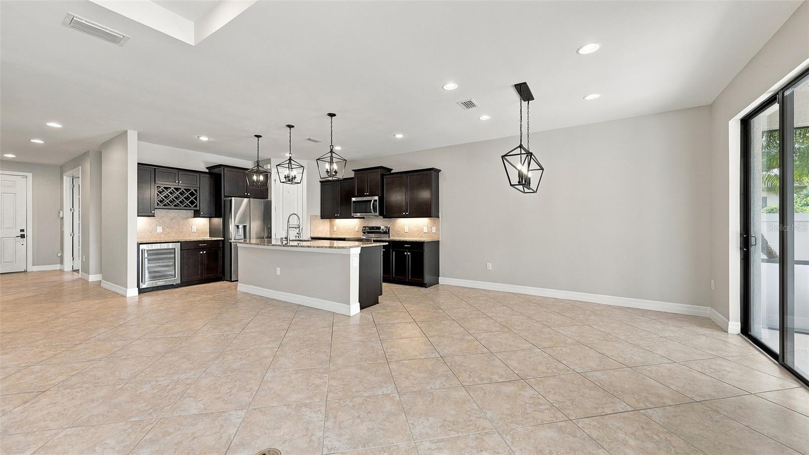 2571 SHERMAN OAK DR — photo 10