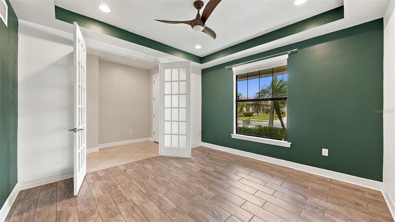 2571 SHERMAN OAK DR — photo 24