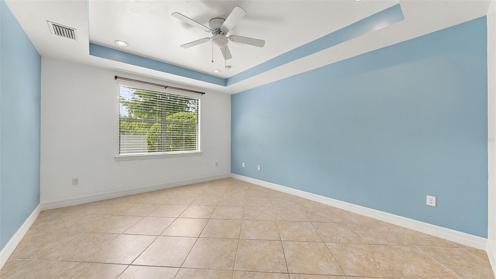 2571 SHERMAN OAK DR — photo 28