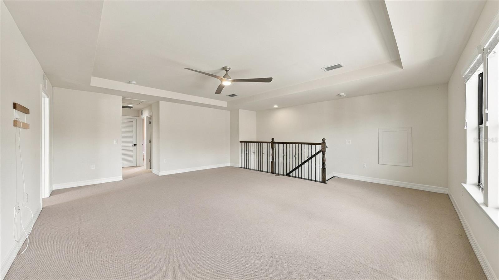 2571 SHERMAN OAK DR — photo 38