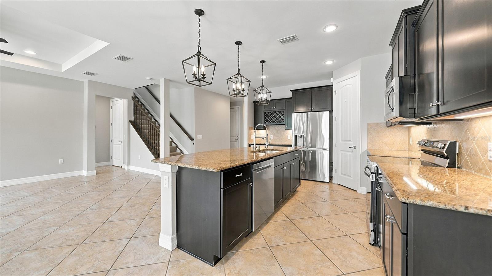 2571 SHERMAN OAK DR — photo 14
