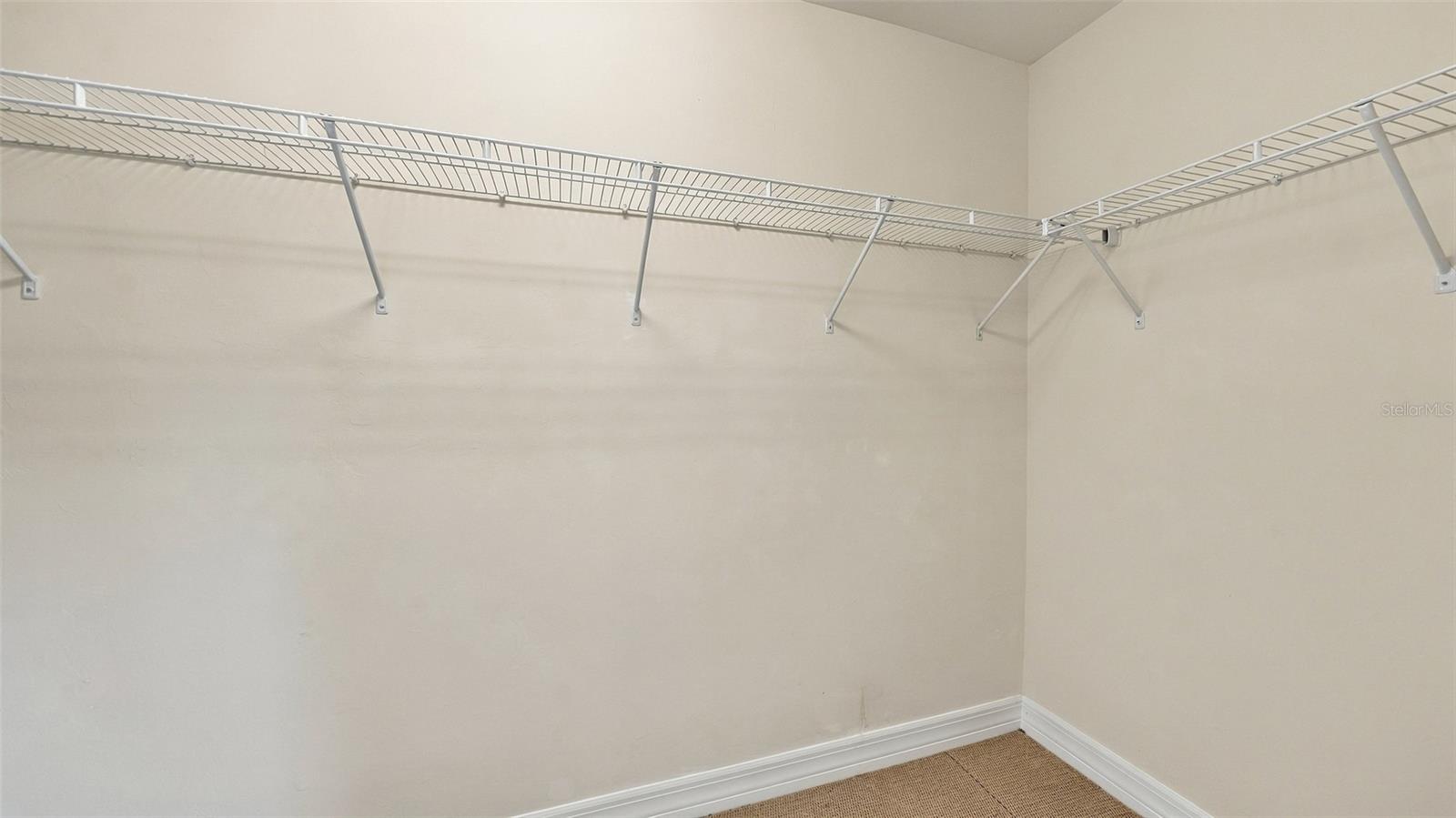 2571 SHERMAN OAK DR — photo 45