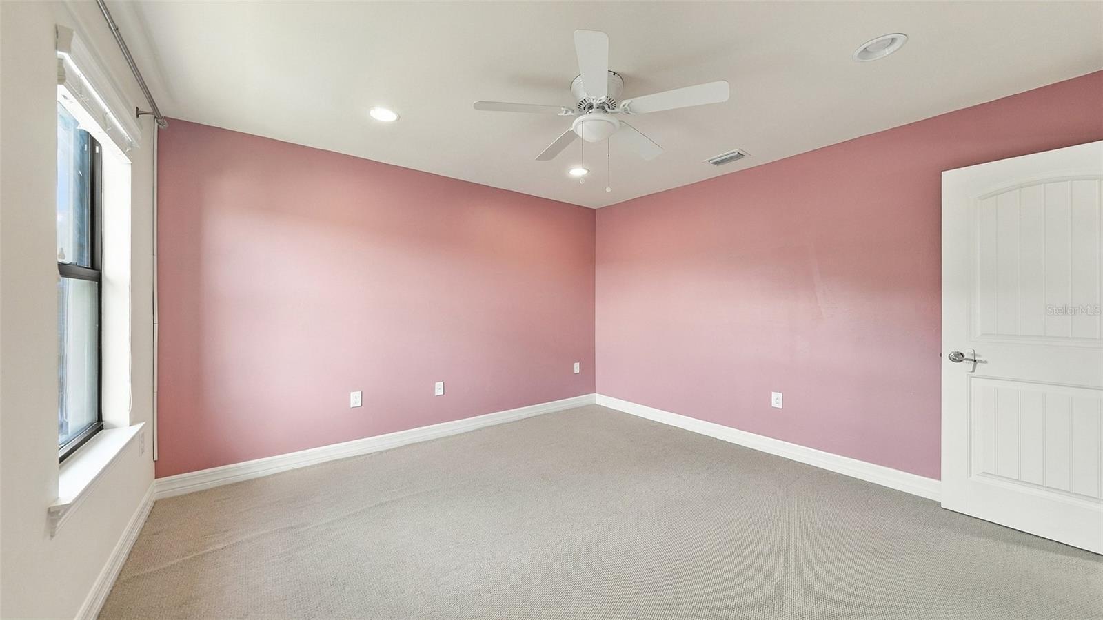 2571 SHERMAN OAK DR — photo 55