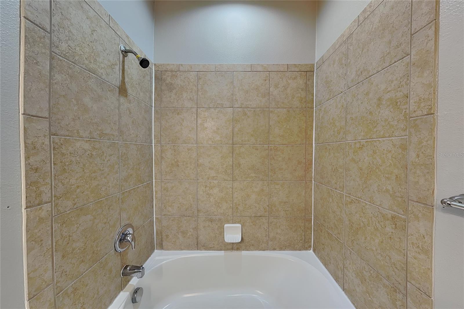Home in PARRISH — photo 13